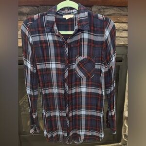 beachlunchlounge Navy and Red Plaid Casual Shirt Size Small